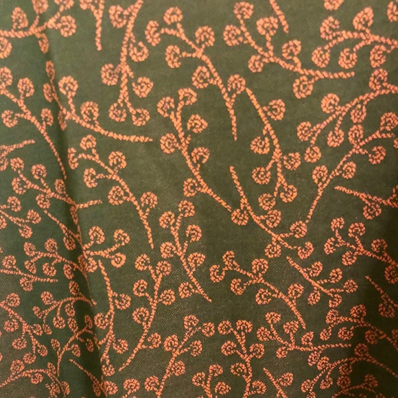 Classic Tee Size XL - Picture 2 of 3